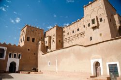 Fortezza di Ouarzazate, la città più importante del sud Marocco sub-sahariano - © Luisa Puccini / Shutterstock.com