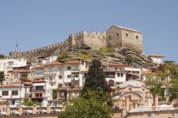 Panorama di Kavala, Grecia  - Nel centro storico di questa bella località macedone, occupata dai Turchi dal 1380 al 1913, si respira un'atmosfera orientale. Disposta ad anfiteatro ...