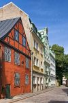 Foto di una vecchia casa in centro a Riga la capitale della Lettonia. Proprio per la sua storia e la bellezza dei suoi edifici, la "Riga Vecchia" è stata inserita tra i patrimoni ...