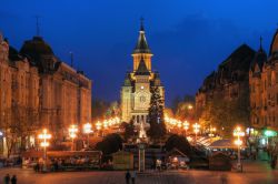 La piazza principale di Timisoara in Romania  - © Mihai-Bogdan Lazar / Shutterstock.com
