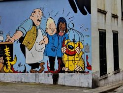 Fumetti in strada a Bruxelles - © josefkubes / Shutterstock.com 