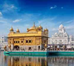 Golden Temple, il Tempio d'Oro di Amristar, nello stato del Punjab in India - © f9photos / Shutterstock.com