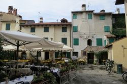 Ristorante all'aperto nel Centro storico di Grado