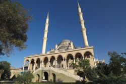 Haci Veys Zade, la moschea piu grande di Konya, Turchia - © ollirg / Shutterstock.com