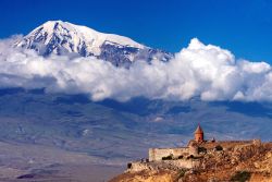 Il monsatero Khor Virap in Armenia sullo sfondo il monte Ararat  - Foto Giulio Badini