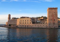 Il Forte di San Giovanni a Marsiglia (Provenza), nel sud della Francia - © John Copland / Shutterstock.com 