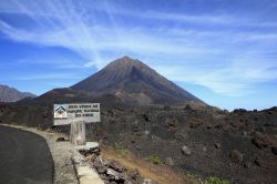 Il vulcano di Pico de Fogo: fa parte del Parque Naturale de Fogo, isole di Capo Verde (Africa). L'ultima eruzione di questo vulcano, alto 2.829 metri risale  al 1995, ma la più ...