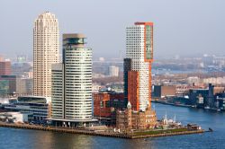 Il centro di Rotterdam in una fredda giornata d'inverno. in Olanda - © Jelle vd Wolf / Shutterstock.com
