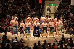 Incontro di Sumo a Tokyo, una delle attrazioni più tipiche della capitale del Giappone - © J. Henning Buchholz / Shutterstock.com 
