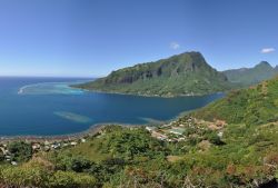 Ingresso Baia di Opunohu, siamo nella parte nord dell' Isola di Moorea in Polinesia Francese