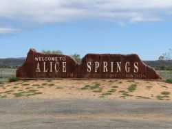 Ingresso della città di Alice Springs in Australia - © Katherine Welles / Shutterstock.com