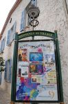 Ingresso del villaggio francese di Villeneuve Loubet