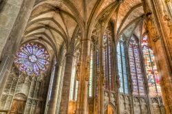 Interno della Cattedrale di San Nazario e Celso ...