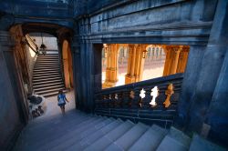 Interno dello Zwinger a Dresda, il noto palazzo barocco della Germania - © Dudarev Mikhail / Shutterstock.com