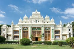 Lo Jagan Mohan Palace a Mysore - © Aleksandar Todorovic / shutterstock.com