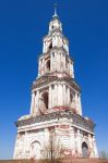 Kalyazin la torre campanaria del monastero Makaryevsky, Russia - © 2bears / shutterstock.com