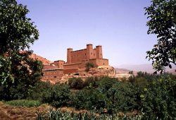 Ksar Tinerhir una kasbah fortificata in Marocco ...