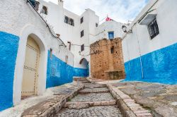 Le caratteristiche viuzze della Kasba di Rabat: visitando le strade della Kasba degli Oudaia non è raro trovare uno scorcio o un edificio che ricordi l'Alhambra di Siviglia. L'architettura ...