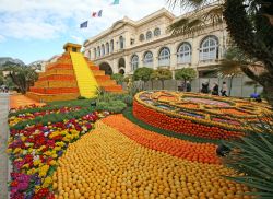 Lemon Festival, la festa del limone si svolge a carnevale a Mentone in Costa Azzurra (Francia)  - © haak78 / Shutterstock.com 