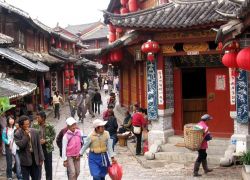 Uno scorcio panoramico di Lijiang Yunnan, Cina - Foto di Giulio Badini