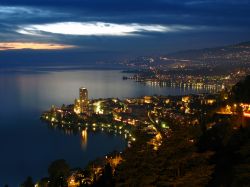 Montreux veduta serale da Glion - © Mihai-Bogdan Lazar / shutterstock.com