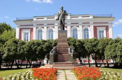 Monumento a Lenin Anello d Oro Vladimir - © Ivan Varyukhin / Shutterstock.com 
