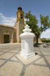 Monumento alla ciurma di Palos de la Frontera, si trova davanti alla chiesa San Jorge della città del sud della Spagna - © spirit of america / Shutterstock.com