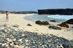 Morro beach la spiaggia del Parco Nazionale Arikok ad Aruba