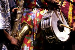 Musica a Barbados: sax e percussioni sono tra gli strumenti tipici - Fonte: Barbados Tourism Authority
