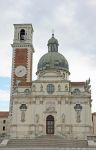 Il Santuario della Madonna di Monte Berico sorge ...