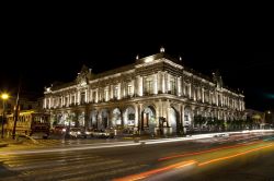 Il centro storico di Guadalajara: la capitale dello Stato di Jalisco e seconda città per dimensioni del Messico, è ricco di palazzi, sculture, parchi e fontane che contribuiscono ...