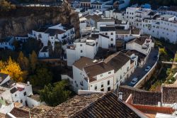 Panorama Setenil de las Bodegas torre araba foto - © liquid studios / Shutterstock.com