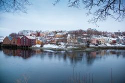 Panorama del entro di Trondeim (Trondheim) durante ...