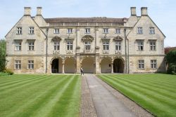 L'antica biblioteca Pepys Library di Cambridge, Inghilterra - Collezione privata di libri e manoscritti di Samuel Pepys, l'omonima library del Magdalene College di Cambridge è ...