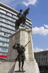 La Piazza Ulus ad Ankara: al centro svetta la statua di Ataturk padre della Turchia - © Mesut Dogan / Shutterstock.com