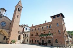La piazzetta antistante alla chiesa altomedievale di San Nicolò a Padova - © Ana del Castillo / Shutterstock.com