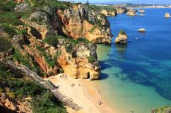 Ponta da Piedade vicino Lagos sulla costa d'Algarve - © Lukasz Janyst / Shutterstock.com