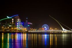 Ponte Samuel Beckett a Dublino di notte - © minoandriani - Fotolia.com