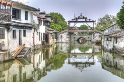Ponte principale di Tongli in Cina - © Francesco Dazzi / Shutterstock.com