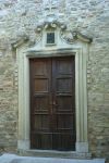 Portale della Parrocchiale di Schieti a Urbino - © Limoncellista - GFDL, Wikipedia