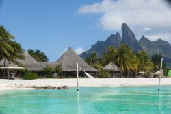 Resort St.Regis a Bora Bora: lusso sulle Isole della Società, nella Polinesia Francese - cortesia www.stregisborabora.com/