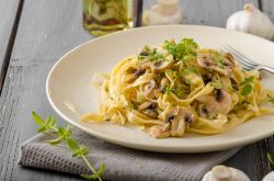 La sagra delle Fettuccine ai funghi porcini a Casaprota nel Lazio