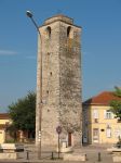 Sahat Kula, la torre dell'orologio ottomana a Podgorica - © AlenVL / Shutterstock.com