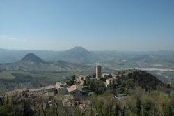 Vista di San Leo dalla Fortezza