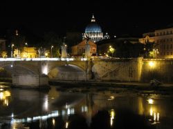 San Pietro by night è tra i gioielli più ...