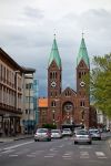 La chiesa francescana di Santa Maria Madre di Grazia, Maribor - Questo imponente edificio religioso a triplice navata e doppio campanile è stato costruito fra il XIX° e il XX° ...