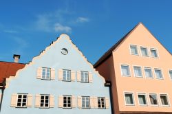 La città vecchia di Schongau in Baviera (Germania). Ci troviamo sul percorso della Strada Romantica - © Massimiliano Pieraccini / Shutterstock.com