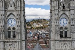 Scorcio pittoresco della città coloniale di Quito, capitale dell'Ecuador, Patrimonio Mondiale dell'UNESCO dal 1978 - © Rafal Cichawa / Shutterstock.com