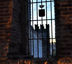 Scorcio della cinta muraria di Soave: ci troviamo a Porta Aquila, nella parte nord del Borgo