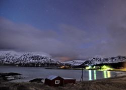 Un sito buono per andare a caccia dell'Aurora nella regione delle Lofoten, in Norvegia